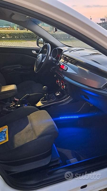 Usata Alfa Romeo Giulietta 109 CV (80 kW) 2011 Utilitaria