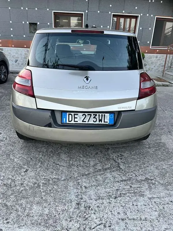 Usata Renault Mégane II 102 CV (75 kW) 2006
