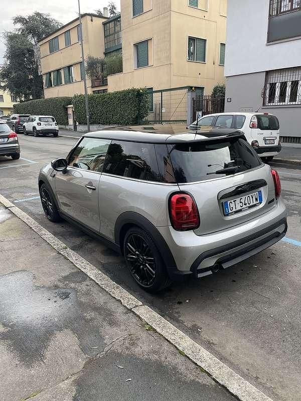 Usata Mini Cooper Classic 156 CV (114 kW) 2024 Utilitaria