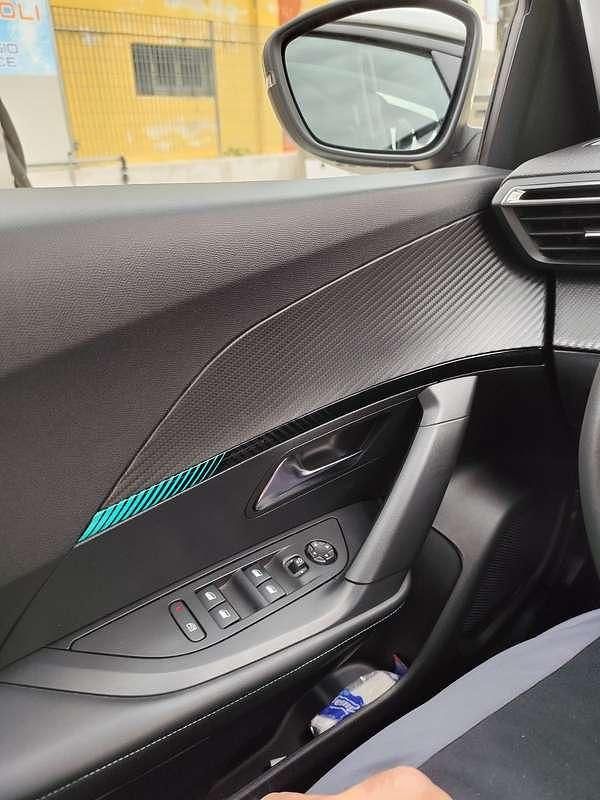 Usata Peugeot 2008 Allure 110 CV (80 kW) 2022 SUV