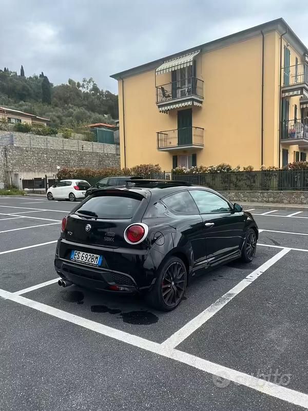 Gebraucht Alfa Romeo MiTo 85 PS (62 kW) 2013 Schwarz Kleinwagen