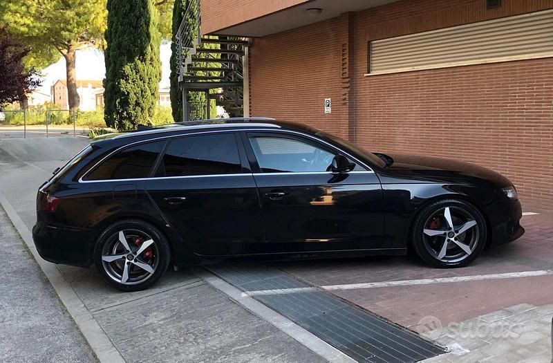 Usata Audi A4 143 CV (105 kW) 2008 Nero Station wagon