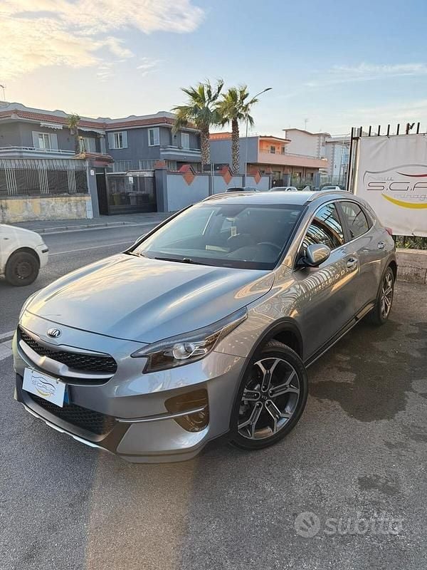 Usata Kia XCeed Style 115 CV (84 kW) 2020 Grigio SUV