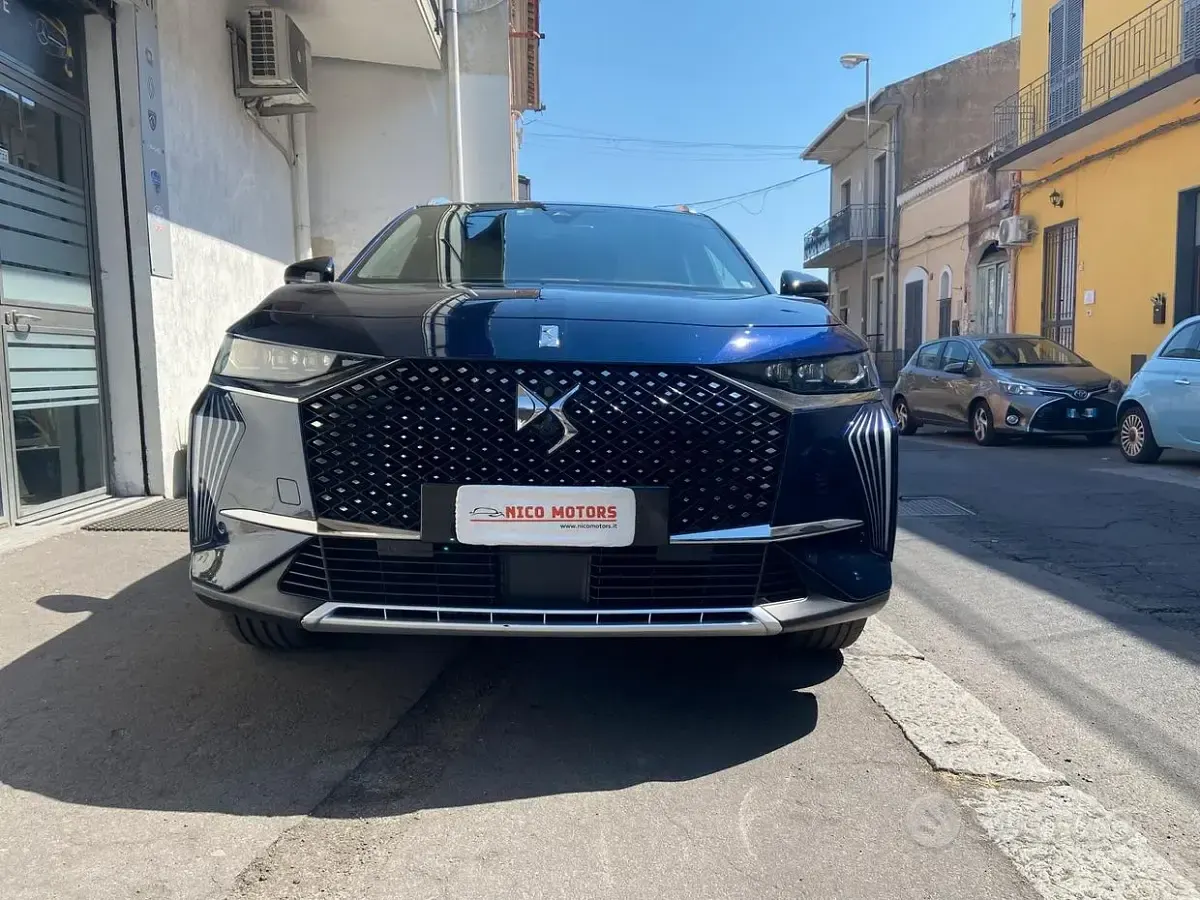 Usata DS Automobiles DS7 Crossback Opera 131 CV (96 kW) 2022 Blu/azzurro SUV