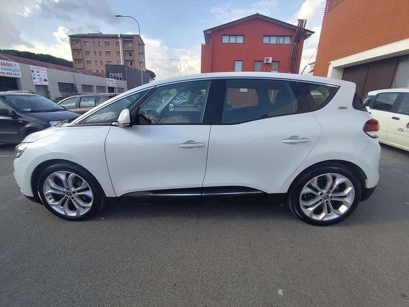 Usata Renault Scénic IV 120 CV (88 kW) 2019 Bianco Monovolume