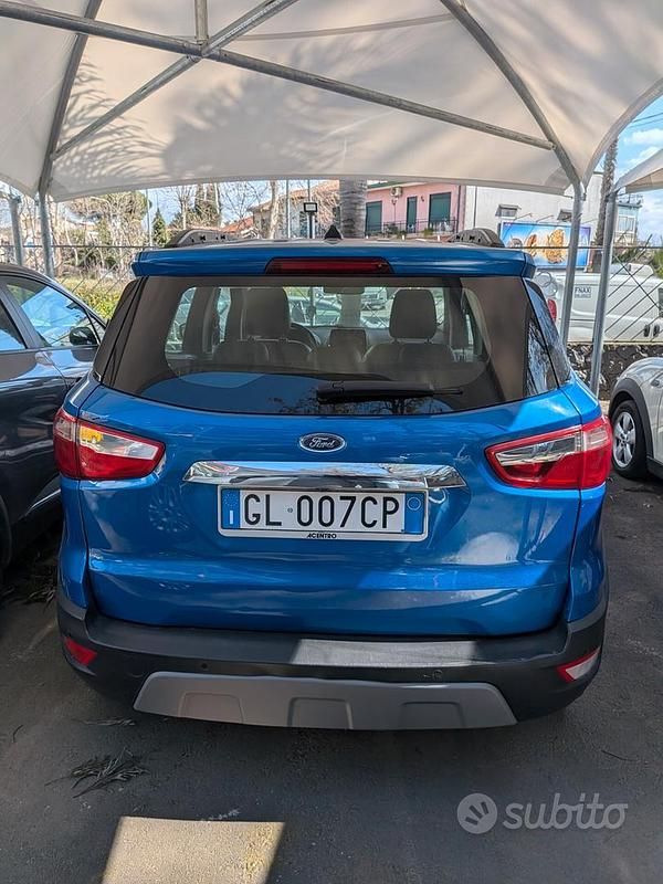 Usata Ford Ecosport Titanium 125 CV (91 kW) 2022 Blu SUV