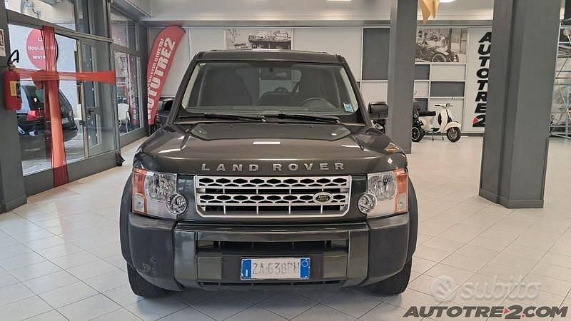 Usata Land Rover Discovery 3 HSE 190 CV (139 kW) 2005 Verde SUV
