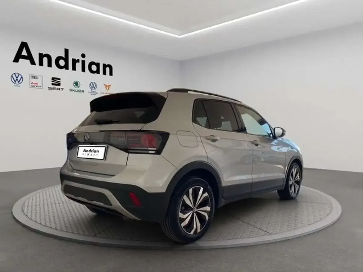 Usata VW T-Cross Edition 116 CV (85 kW) 2024 Argento SUV