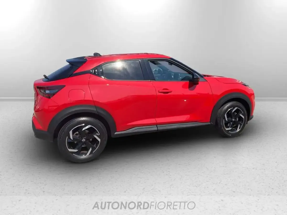 Usata Nissan Juke N-Connecta 114 CV (83 kW) 2023 Rosso SUV