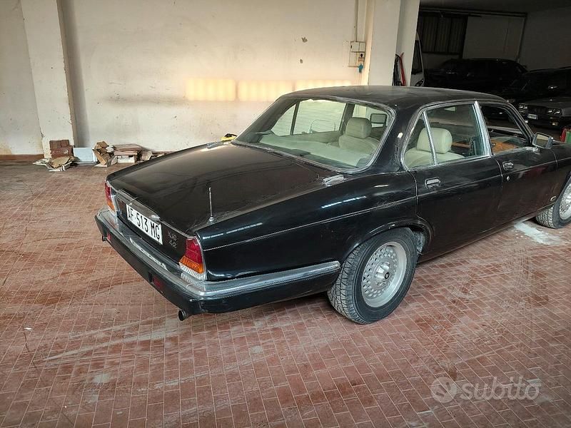 Usata Jaguar XJ6 1982 Berlina