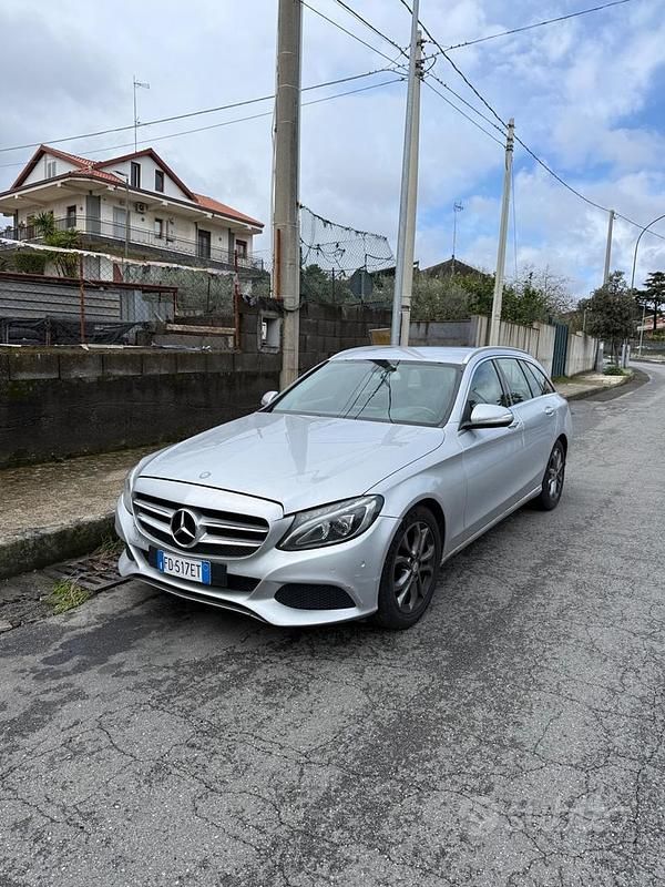 Usata Mercedes C200 Exclusive 135 CV (99 kW) 2015 Grigio Station wagon