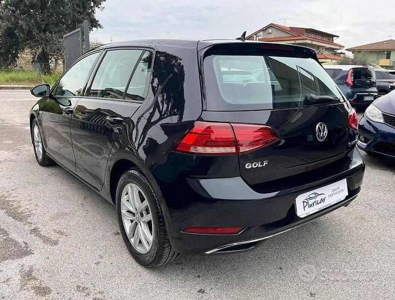 Usata VW Golf VIII Business 131 CV (96 kW) 2020 Nero Berlina