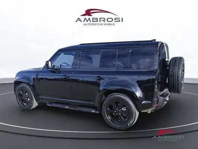 Nuova Land Rover Defender SE Dynamic 199 CV (146 kW) 2026 Nero SUV