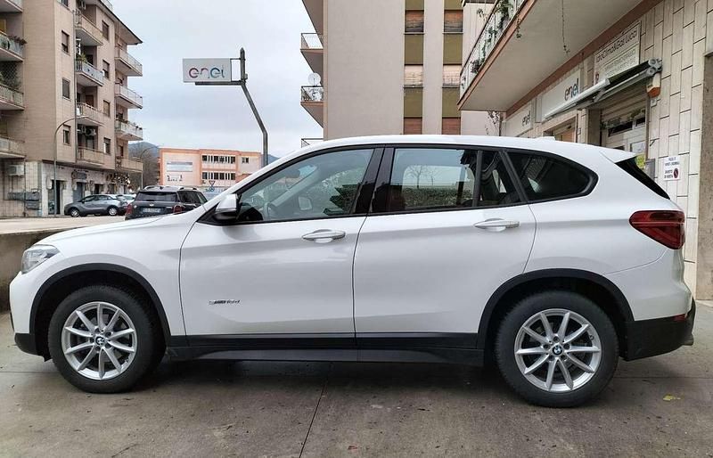Usata BMW X1 Comfort Edition 116 CV (85 kW) 2016 Bianco SUV