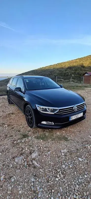 Usata VW Passat Comfortline 150 CV (110 kW) 2019 Station wagon