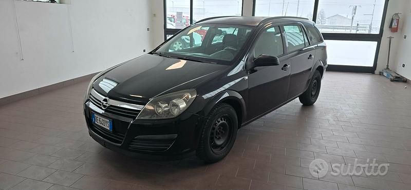 Usata Opel Astra 2007 Nero Station wagon
