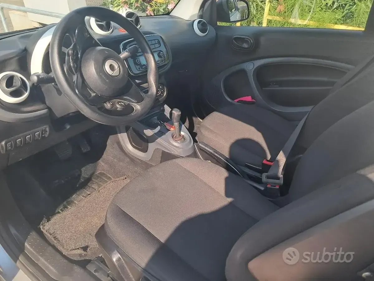 Usata Smart ForTwo Cabrio 71 CV (52 kW) 2016 Bianco Cabrio