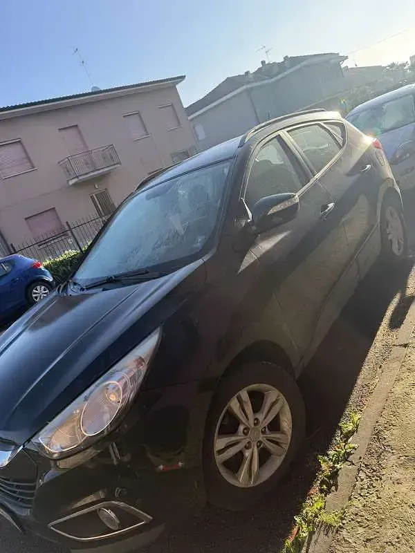 Usata Hyundai ix35 Classic 116 CV (85 kW) 2011 Nero SUV