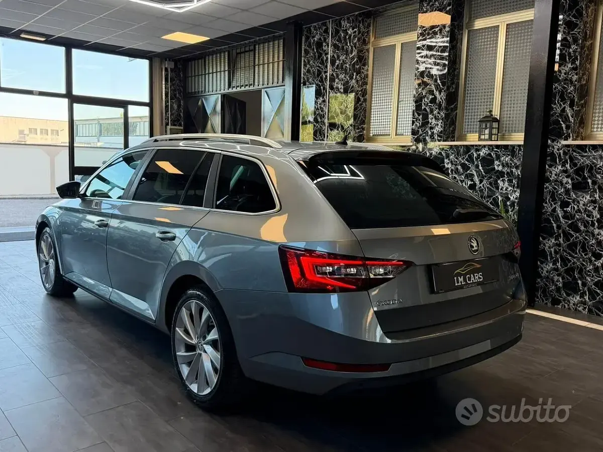 Brugt Skoda Superb Style 150 HK (110 kW) 2016 Grå Stationcar