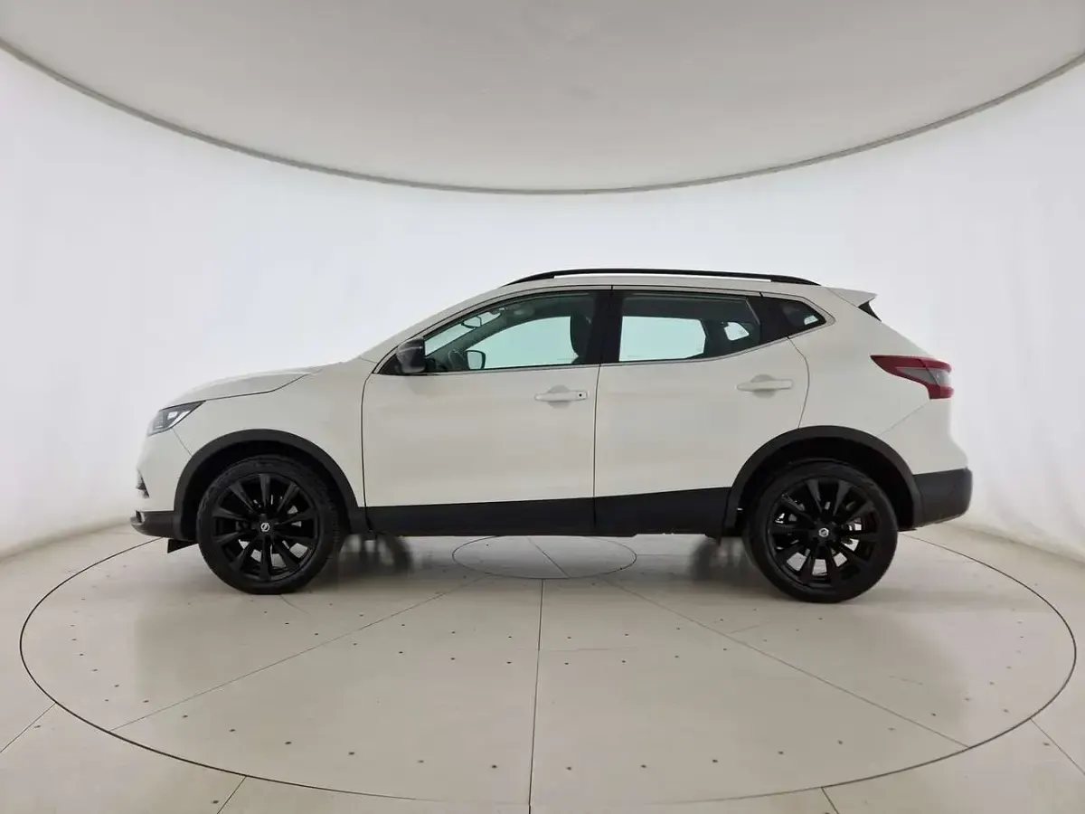 Usata Nissan Qashqai N-TEC 116 CV (85 kW) 2021 Bianco SUV