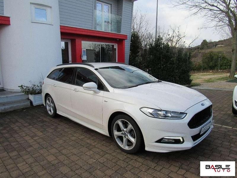 Usata Ford Mondeo ST 150 CV (110 kW) 2018 Bianco Station wagon