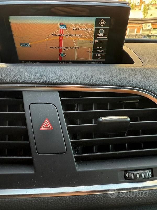 Usata Audi Q3 Advanced Plus 170 CV (125 kW) 2012 Grigio SUV