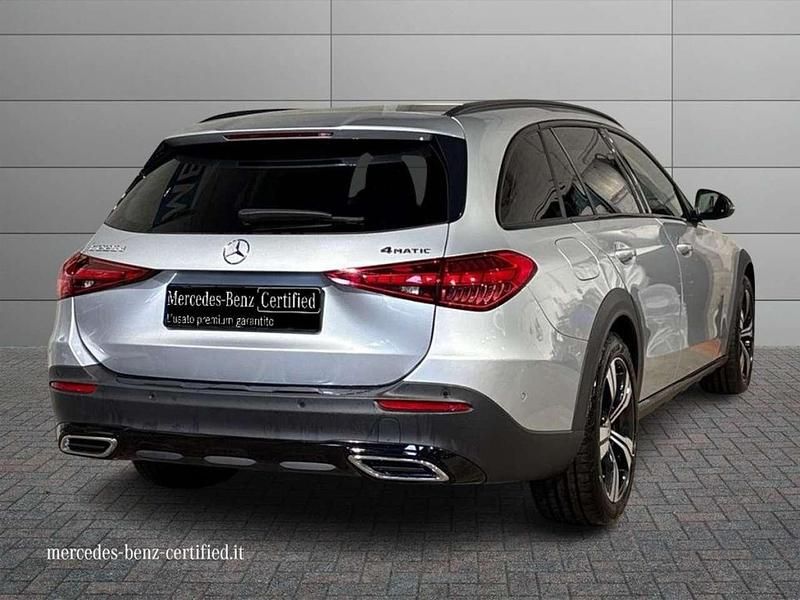 Usata Mercedes C220 Premium 200 CV (147 kW) 2023 Argento hightech Station wagon