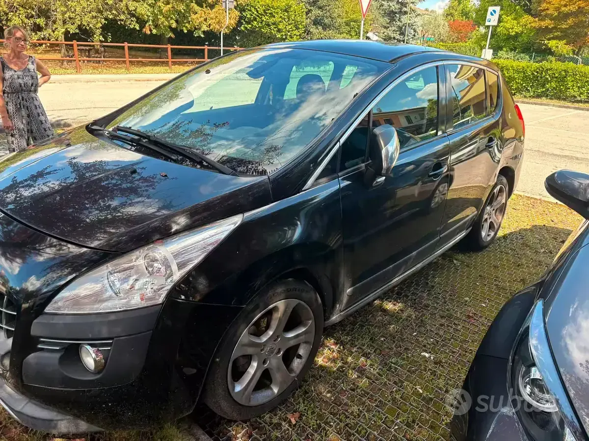 Usata Peugeot 3008 Allure 112 CV (82 kW) 2011 Nero Station wagon