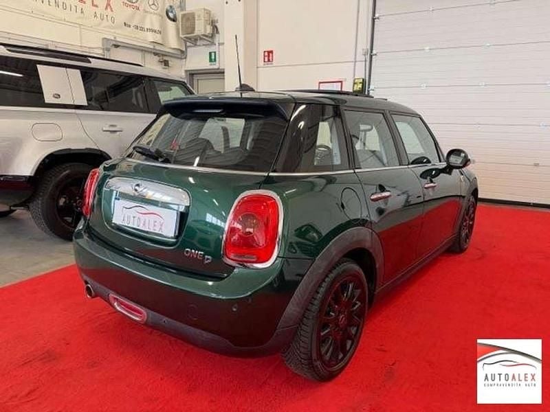 Usata Mini One D Hype 95 CV (69 kW) 2017 Verde Utilitaria