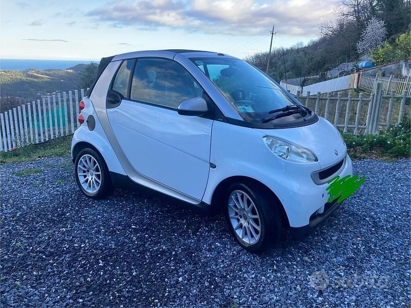 Usata Smart ForTwo Cabrio 71 CV (52 kW) 2011 Bianco Cabrio