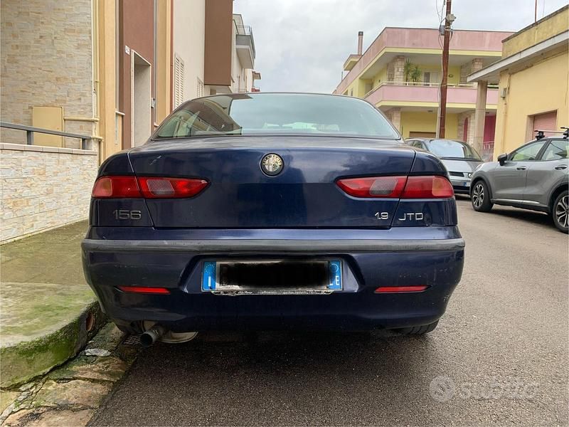 Usata Alfa Romeo 156 Distinctive 2000 Blu Berlina