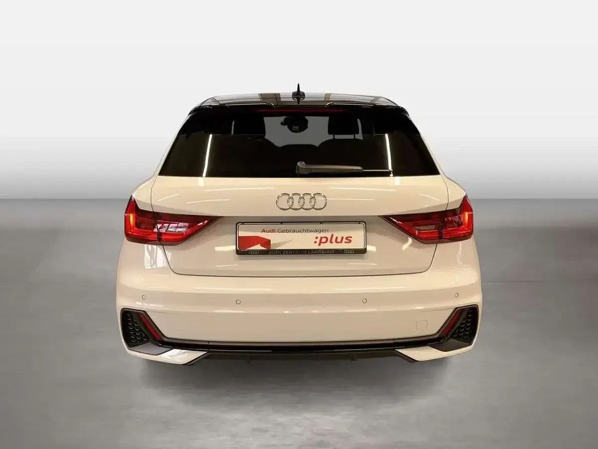 Usata Audi A1 S-Line 95 CV (69 kW) 2025 Bianco SUV