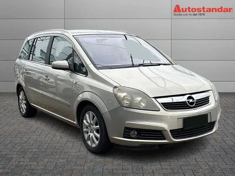Brugt Opel Zafira Enjoy 120 HK (88 kW) 2008 Guld MPV
