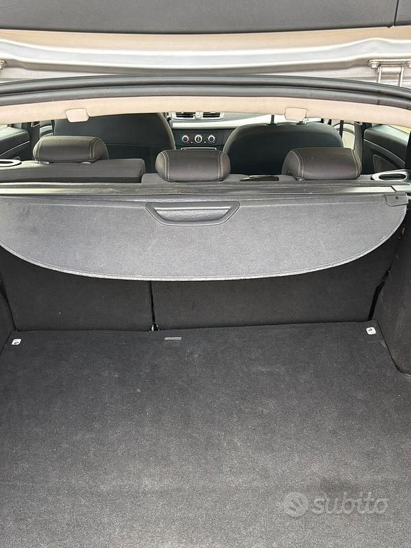 Usata Renault Mégane GrandTour Luxe 110 CV (80 kW) 2010 Grigio Station wagon