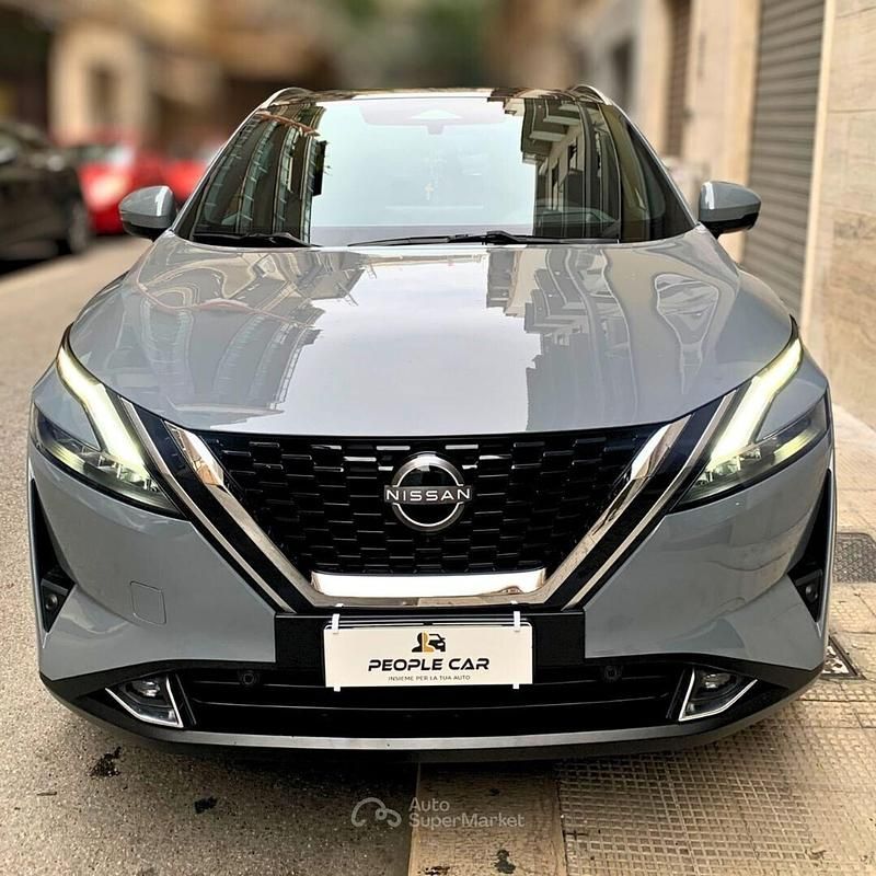 Usata Nissan Qashqai Tekna 140 CV (102 kW) 2022 Grigio SUV