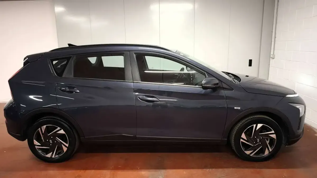 Usata Hyundai Bayon 101 CV (74 kW) 2021 Grigio SUV