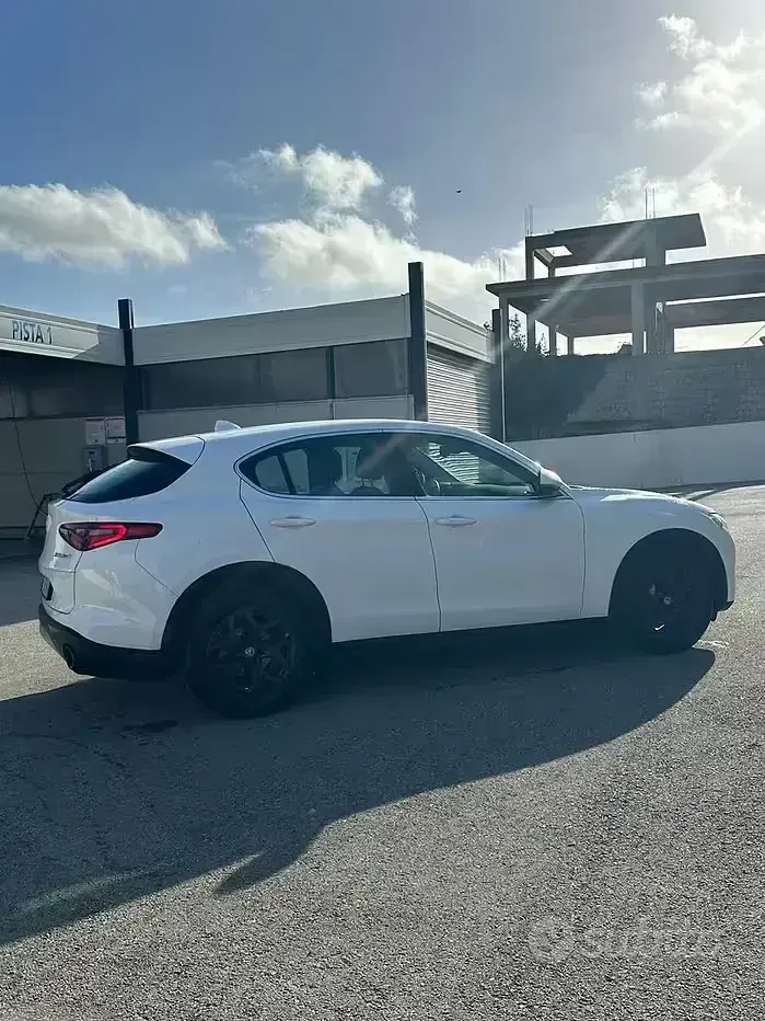 Usata Alfa Romeo Stelvio 150 CV (110 kW) 2019 Bianco SUV