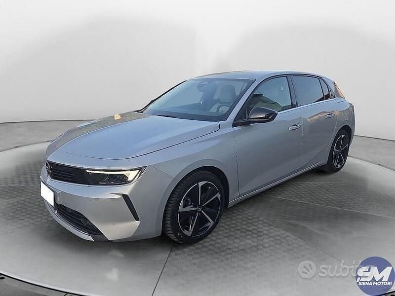 Usata Opel Astra Elegance 131 CV (96 kW) 2023 Berlina