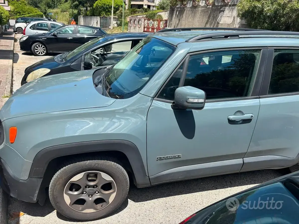 Usata Jeep Renegade Longitude 120 CV (88 kW) 2018 Verde SUV
