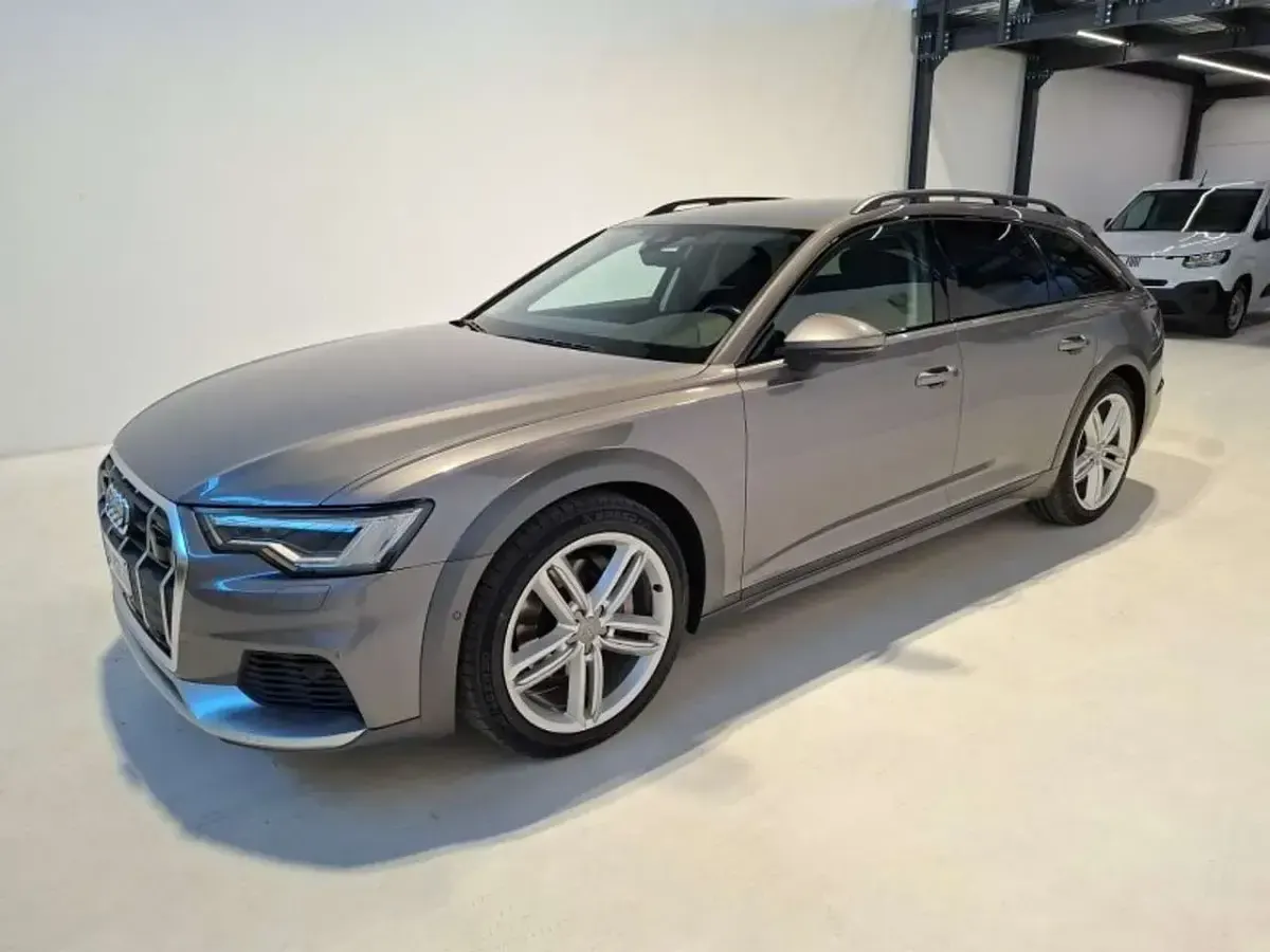 Usata Audi A6 Allroad 245 CV (180 kW) 2021 Grigio Station wagon