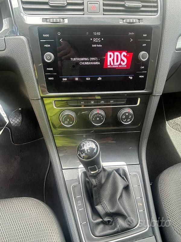 Usata VW Golf VII Business 115 CV (84 kW) 2019 Grigio Station wagon