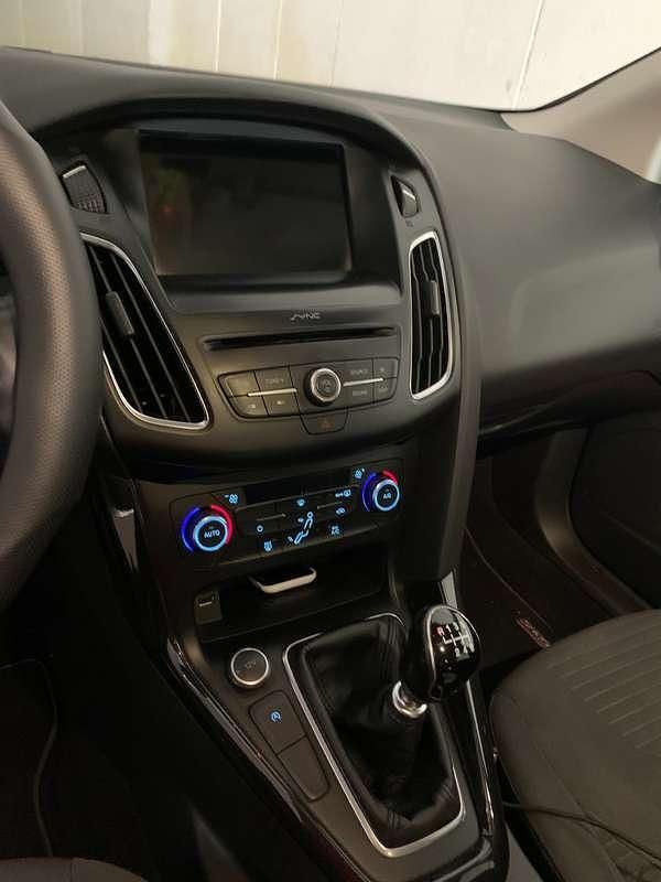 Gebraucht Ford Focus Titanium S 120 PS (88 kW) 2018 Silber Kombi