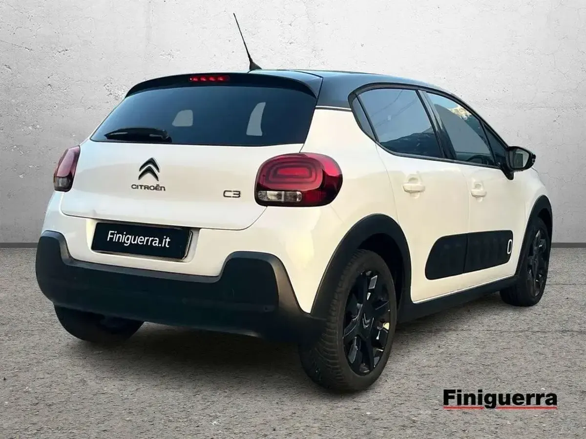 Usata Citroën C3 Shine 99 CV (72 kW) 2017 Bianco Berlina