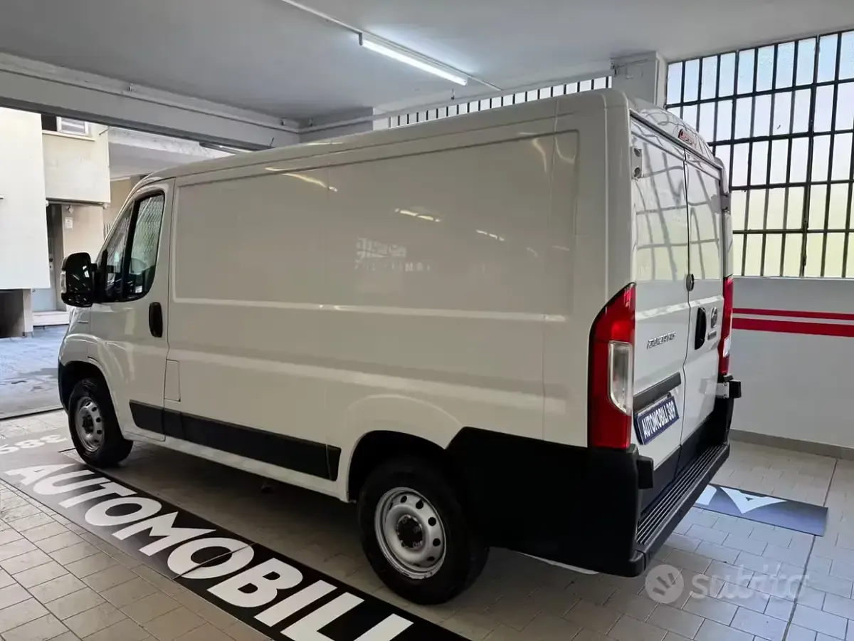 Usata Fiat Ducato 33 140 CV (102 kW) 2021 Bianco Furgone
