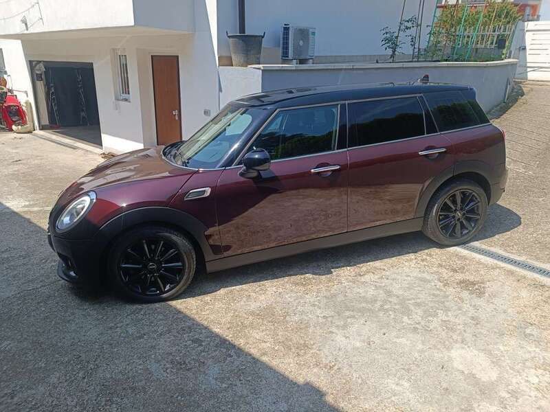 Rosso Usata 2016 Mini Cooper D Clubman Station wagon | 13.500 € (Cara) - Immagine 1/4