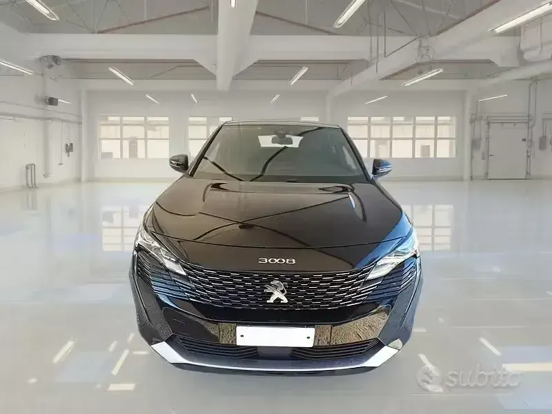 Usata Peugeot 3008 Allure 131 CV (96 kW) 2023 Nero SUV