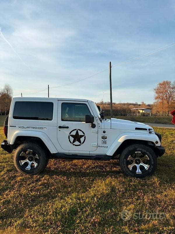 Usata Jeep Wrangler 200 CV (147 kW) 2012 Bianco SUV