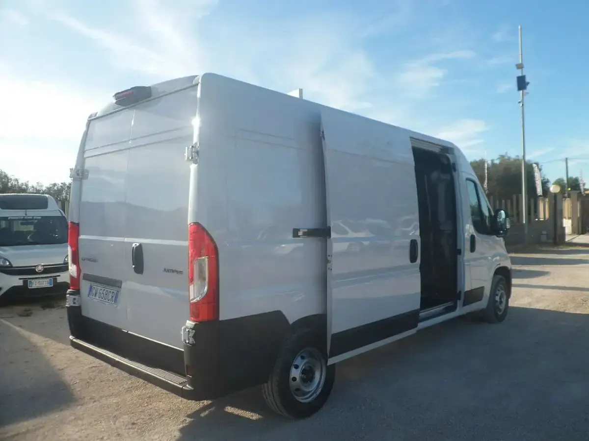 Usata Fiat Ducato 140 CV (102 kW) 2025 Bianco Furgone