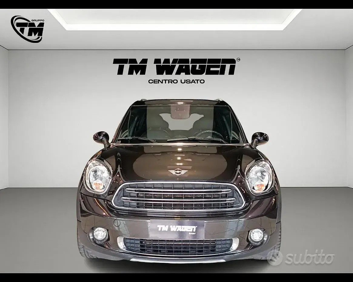 Usata Mini Countryman 111 CV (81 kW) 2016 Verde SUV