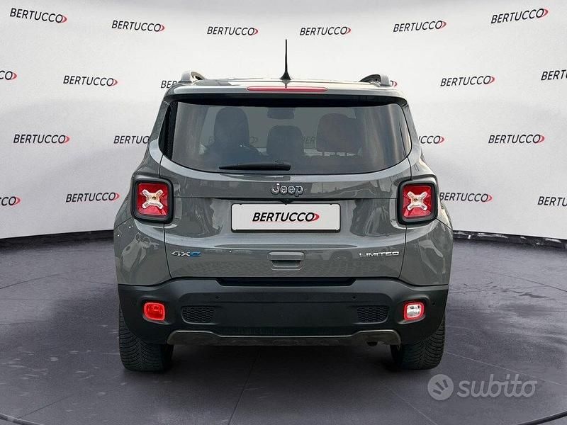 Usata Jeep Renegade Limited 190 CV (139 kW) 2023 Grigio SUV